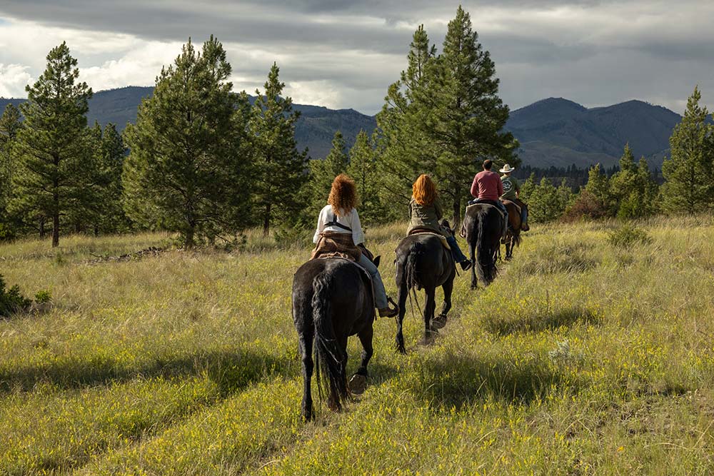 Summer-Star-Ranch-Helena_Photo-Credit_-Sarah-Bolt-Tempest-Technologies_18 Riding horses at Summer Star Ranch in Helena Mt